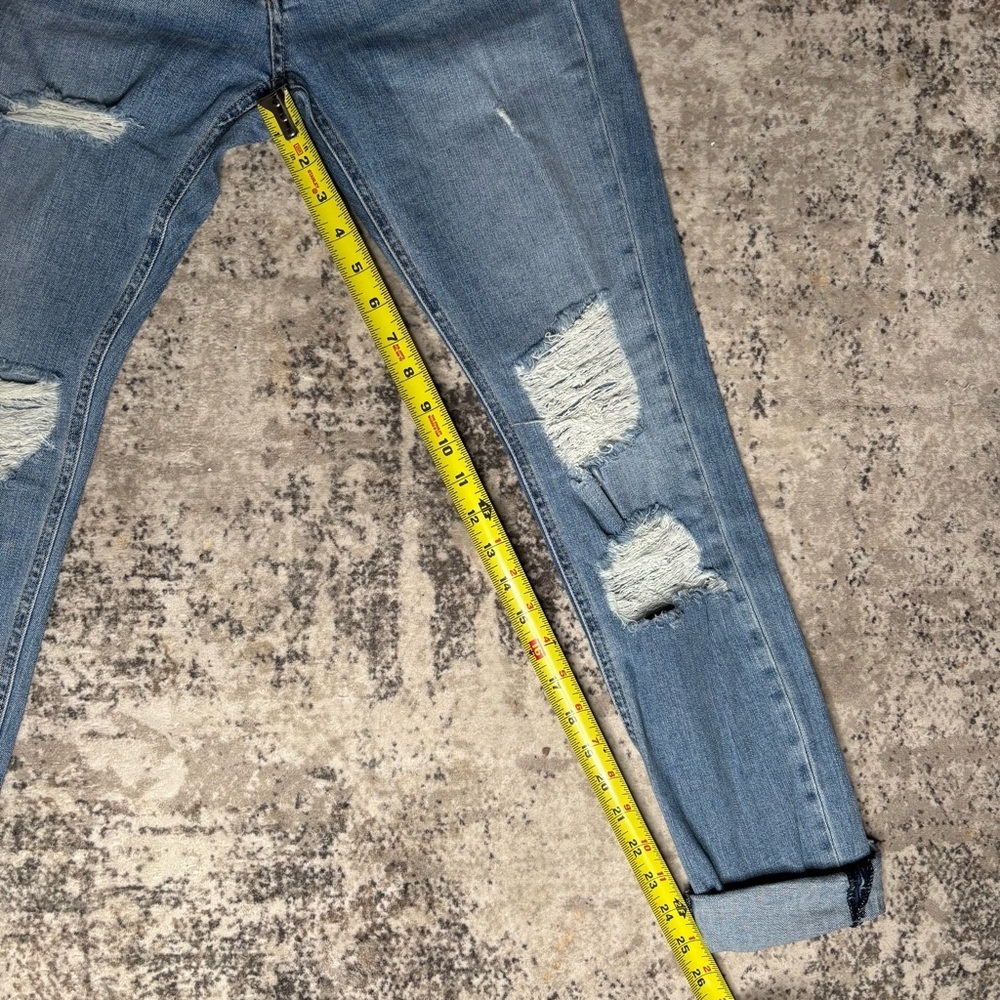 Rag & Bone Kingston Light Blue Distressed Cropped Jeans Size 25 - Picture 6 of 8
